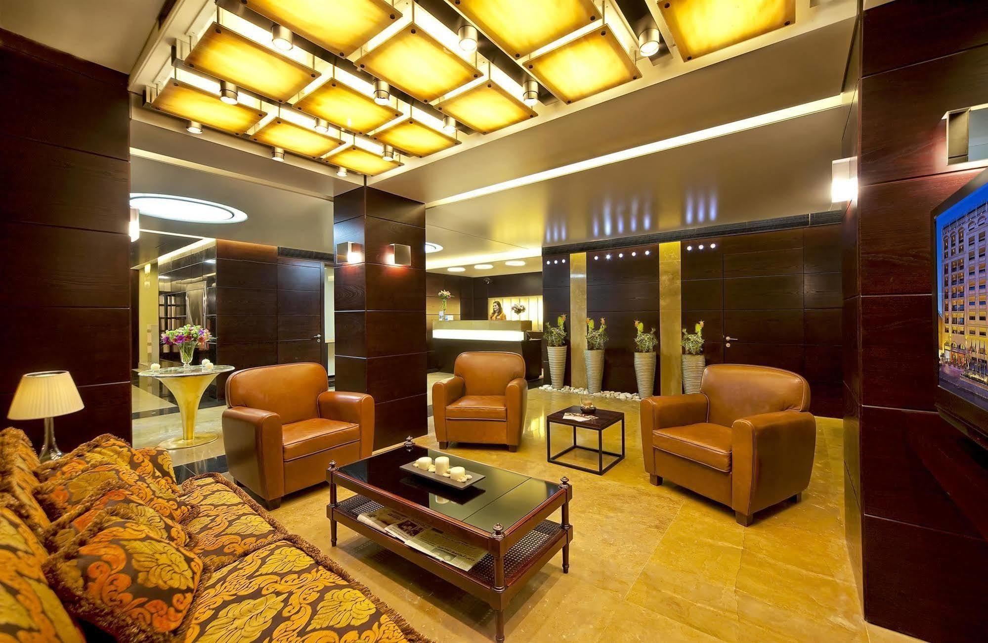 Coral Beirut Al Hamra Hotel Interior foto